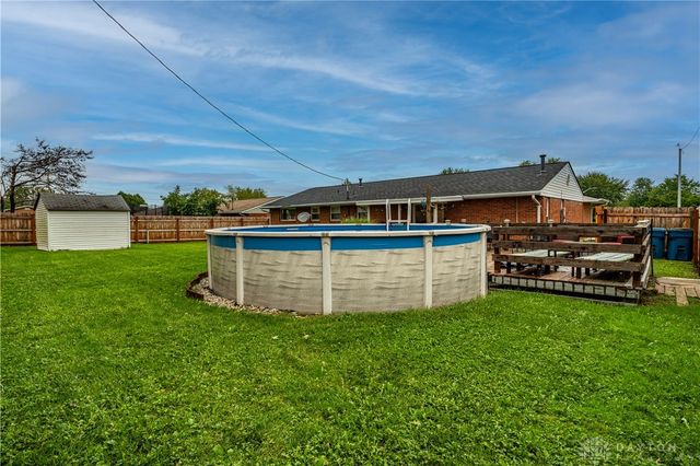 7701 Shepherdess Drive, Huber Heights, OH 45424