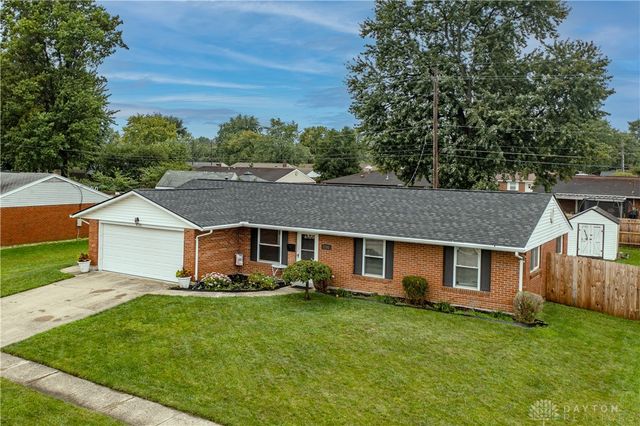 7701 Shepherdess Drive, Huber Heights, OH 45424