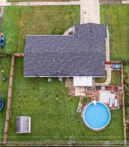 7701 Shepherdess Drive, Huber Heights, OH 45424