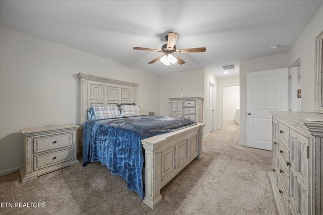 832 Old Towne Loop Drive, Seymour, TN 37865