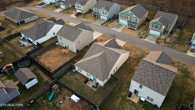 832 Old Towne Loop Drive, Seymour, TN 37865