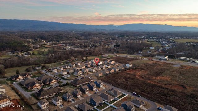 832 Old Towne Loop Drive, Seymour, TN 37865