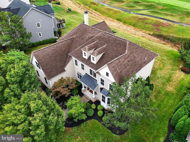 512 CHAMPIONSHIP DR, Harleysville, PA 19438