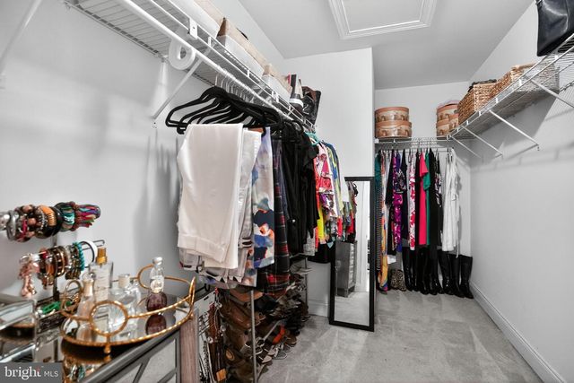 512 CHAMPIONSHIP DR, Harleysville, PA 19438