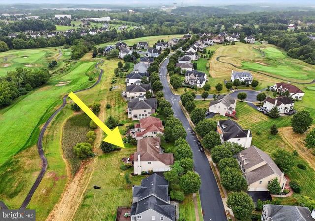 512 CHAMPIONSHIP DR, Harleysville, PA 19438