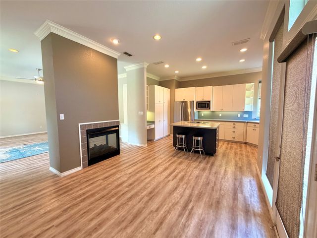 5614 Wedgefield Road, Granbury, TX 76049