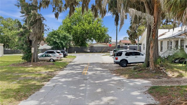 1 CENTRAL WAREHOUSE, Ocala, FL 34471