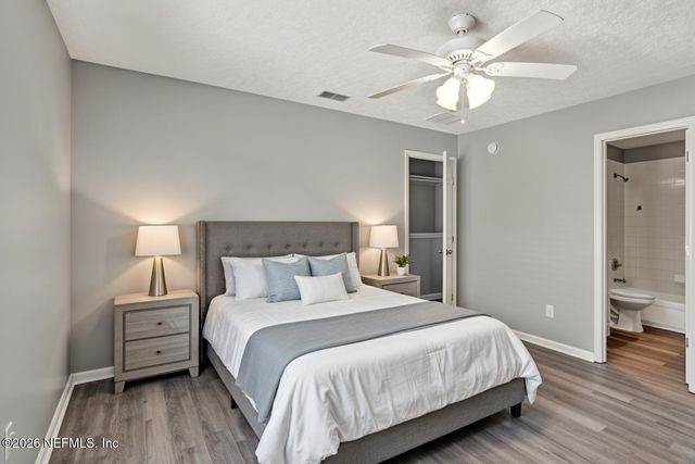 800 OLD BRIDGE Road 3, St. Johns, FL 32259