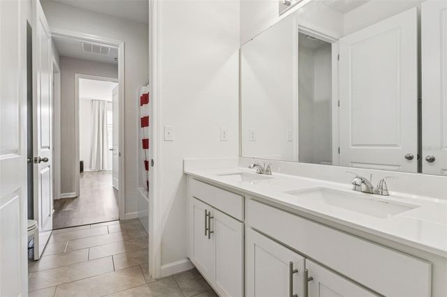 303 BUCHANNAN DRIVE, Davenport, FL 33837