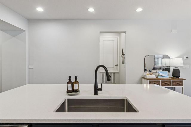 303 BUCHANNAN DRIVE, Davenport, FL 33837