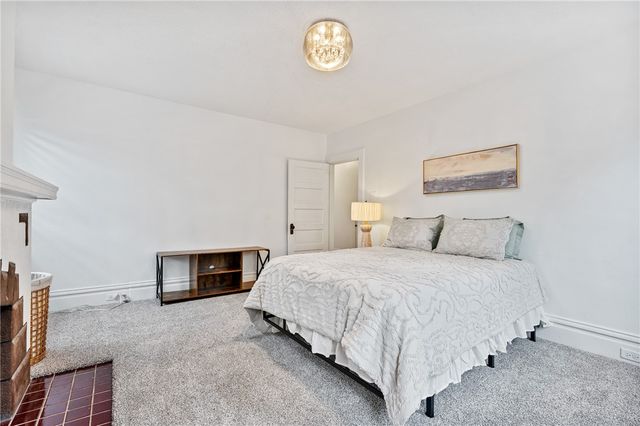 215 Center Ave, Emsworth, PA 15202