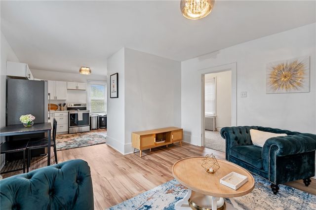 215 Center Ave, Emsworth, PA 15202