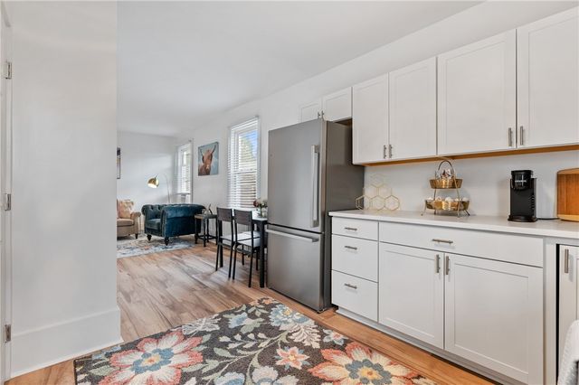 215 Center Ave, Emsworth, PA 15202