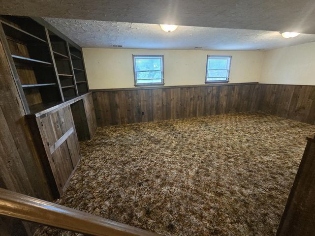 397 E 1300 N, Chesterton, IN 46304