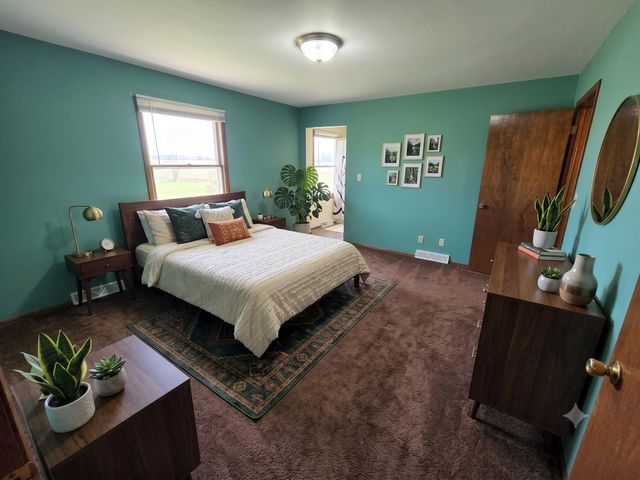 397 E 1300 N, Chesterton, IN 46304