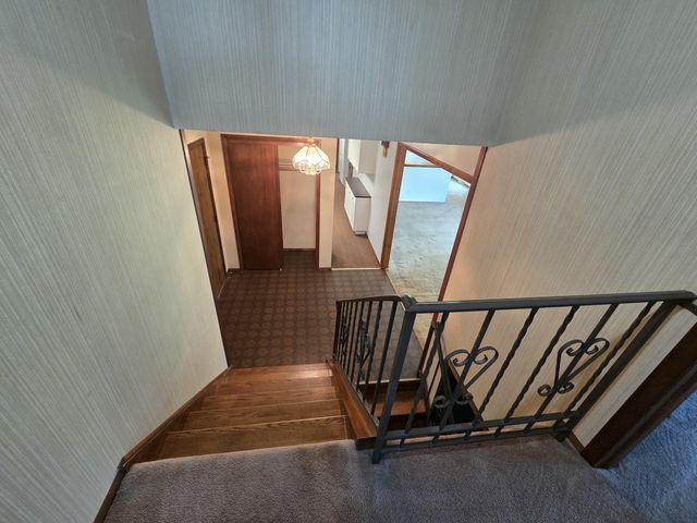 397 E 1300 N, Chesterton, IN 46304