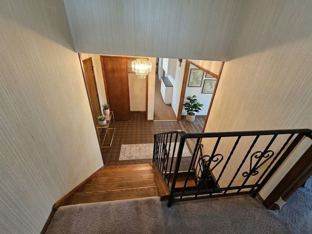 397 E 1300 N, Chesterton, IN 46304
