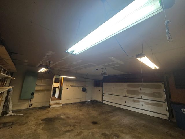 397 E 1300 N, Chesterton, IN 46304