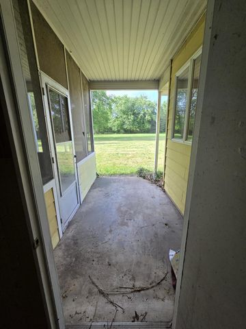 397 E 1300 N, Chesterton, IN 46304
