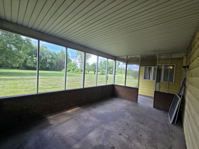 397 E 1300 N, Chesterton, IN 46304