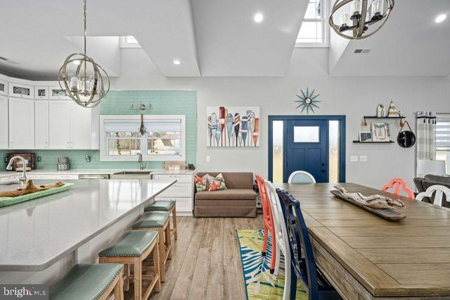 7803 FITZHUGH LN, King George, VA 22485