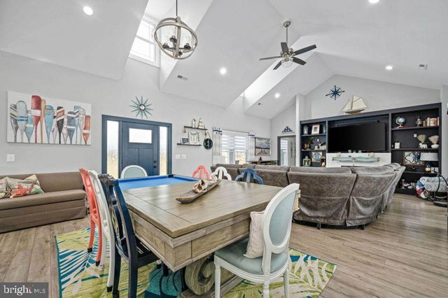 7803 FITZHUGH LN, King George, VA 22485