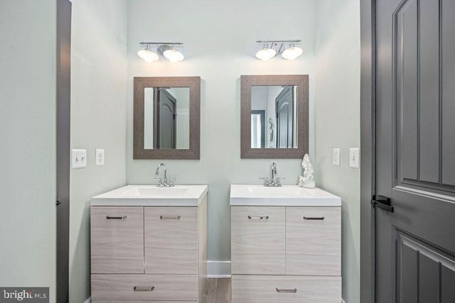 7803 FITZHUGH LN, King George, VA 22485