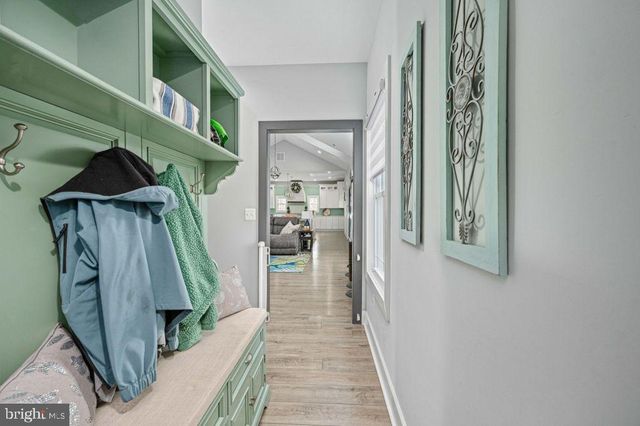 7803 FITZHUGH LN, King George, VA 22485