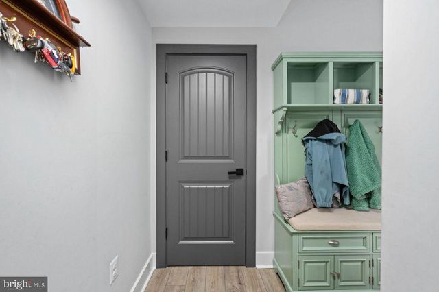 7803 FITZHUGH LN, King George, VA 22485