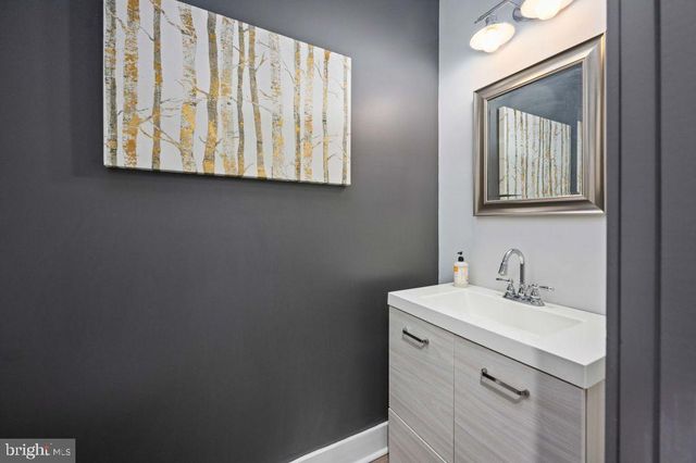 7803 FITZHUGH LN, King George, VA 22485