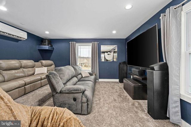 7803 FITZHUGH LN, King George, VA 22485