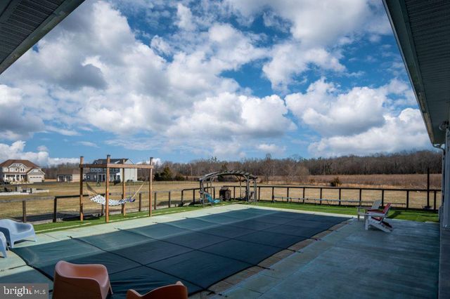 7803 FITZHUGH LN, King George, VA 22485