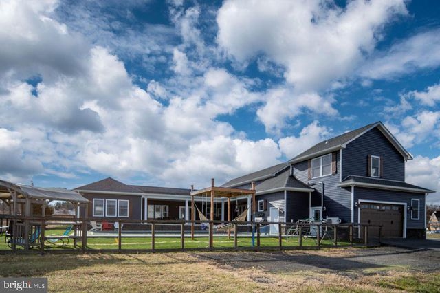 7803 FITZHUGH LN, King George, VA 22485