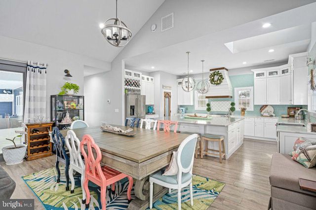 7803 FITZHUGH LN, King George, VA 22485