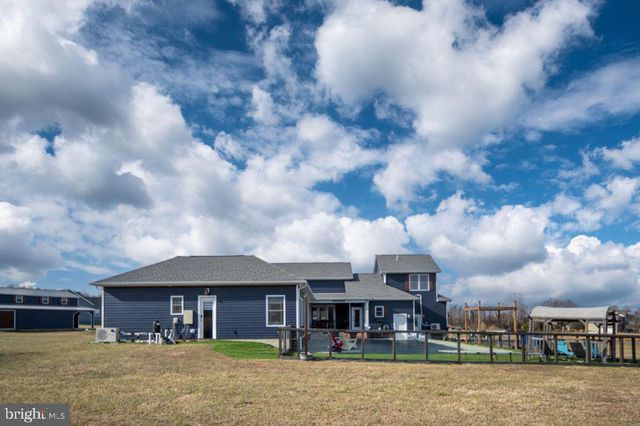 7803 FITZHUGH LN, King George, VA 22485