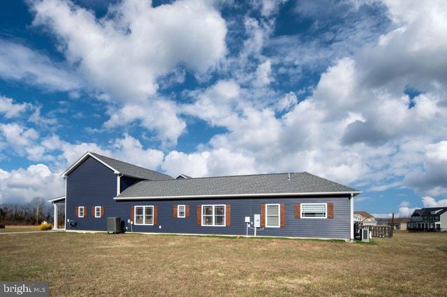 7803 FITZHUGH LN, King George, VA 22485