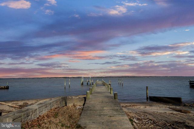 7803 FITZHUGH LN, King George, VA 22485