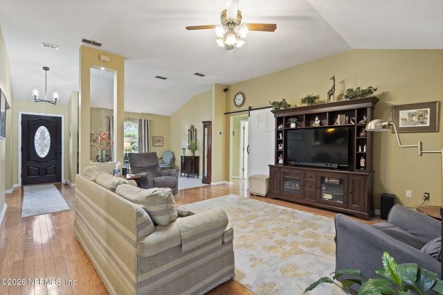 830 MIDLAND Court, Orange Park, FL 32065