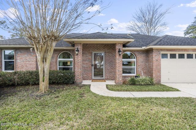 830 MIDLAND Court, Orange Park, FL 32065