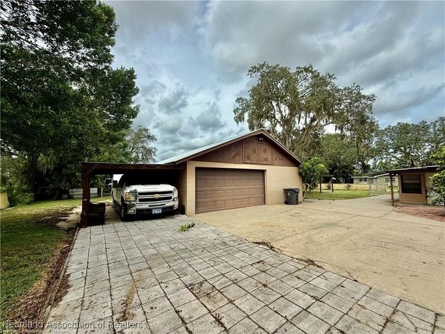 709 W Ruth Street, Avon Park, FL 33825