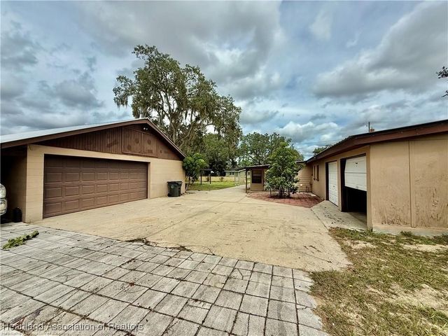 709 W Ruth Street, Avon Park, FL 33825
