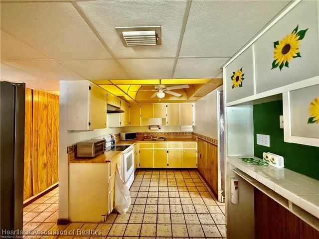 709 W Ruth Street, Avon Park, FL 33825