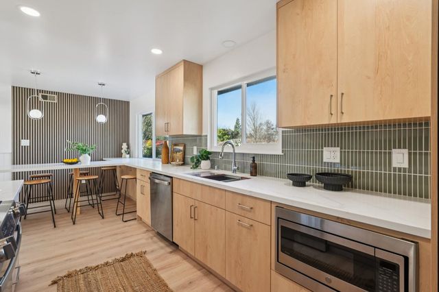 7204 Lynnbrook Ct, Carmichael, CA 95608