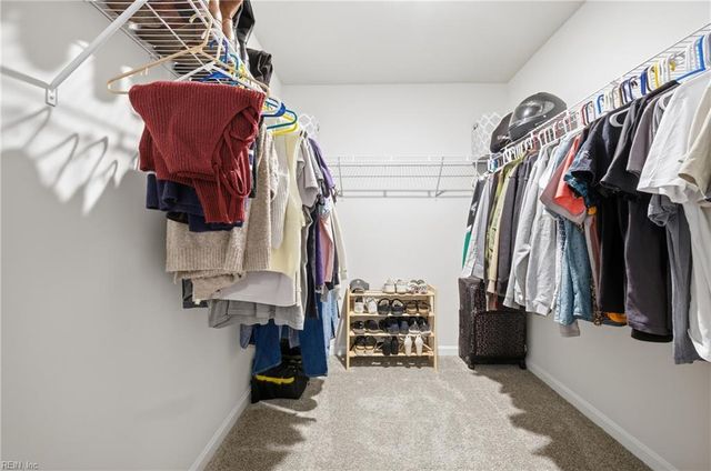 2017 Melbourne ST, Newport News, VA 23608