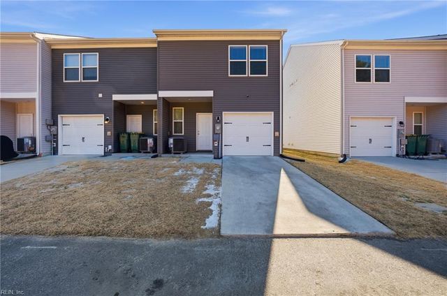 2017 Melbourne ST, Newport News, VA 23608