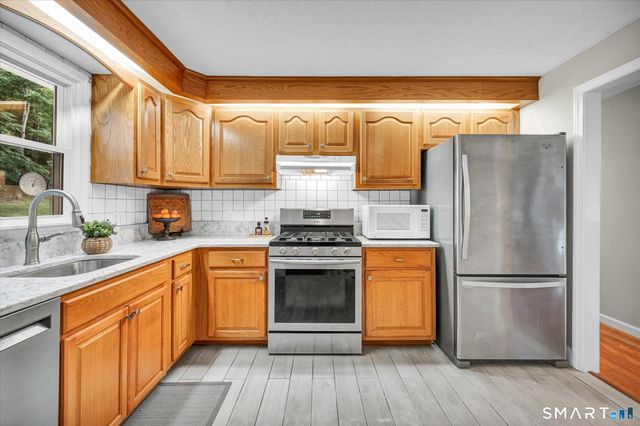 188 Woodfield Crossing, Rocky Hill, CT 06067