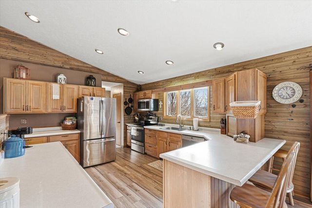 19808 PERRY Road, Council Bluffs, IA 51503