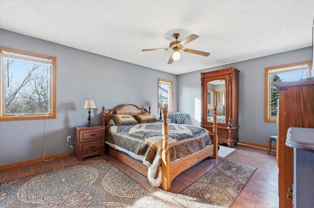 19808 PERRY Road, Council Bluffs, IA 51503