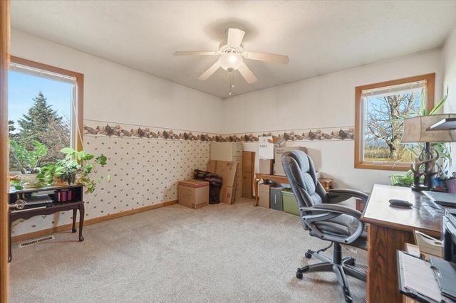 19808 PERRY Road, Council Bluffs, IA 51503