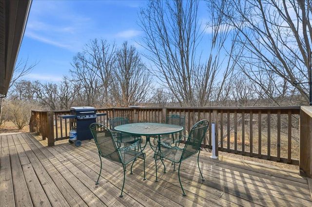 19808 PERRY Road, Council Bluffs, IA 51503